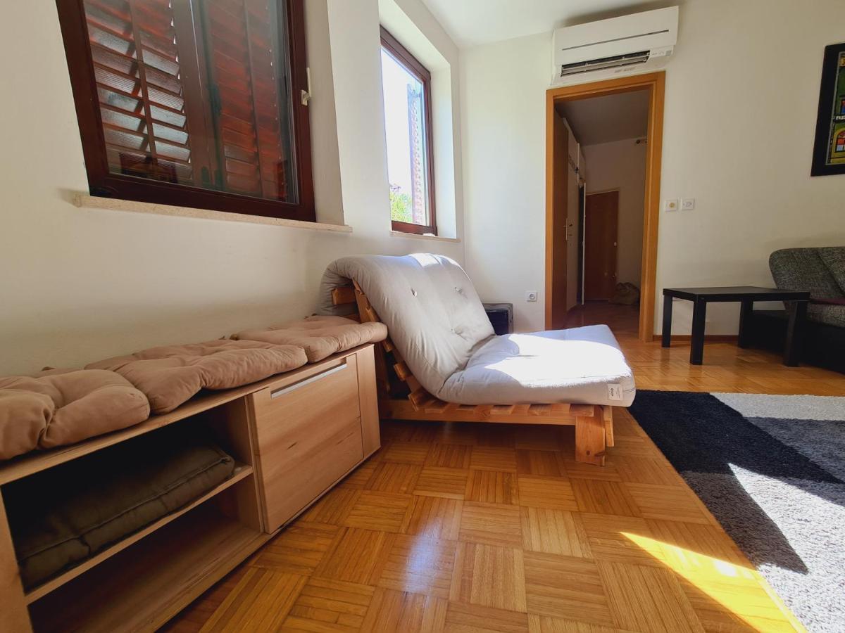 Appartement Izola Near The Sea Chambre photo